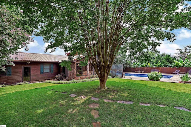 101 Myrtle St, Lavonia, GA 30553 - view of yard