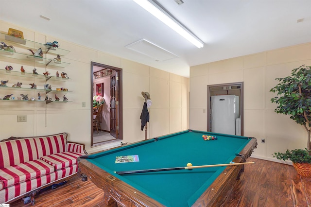 101 Myrtle St, Lavonia, GA 30553 - rec room featuring wood finished floors, billiards table, and tile walls