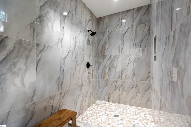 601 Brixton Cir, Simpsonville, SC 29681 - bathroom with a tile shower