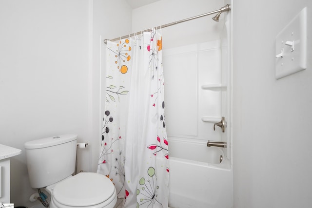 116 Quiet Creek Ct, Simpsonville, SC 29681 - bathroom featuring shower / tub combo and toilet