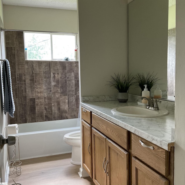 407 Old Farm Rd, Moore, SC 29539 - full bathroom featuring toilet, vanity, wood finished floors, and shower / tub combination