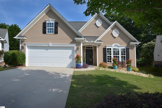 10 Bamburgh Brae Ct, Simpsonville, SC 29681 - traditional-style house featuring driveway, a front yard, and an attached garage