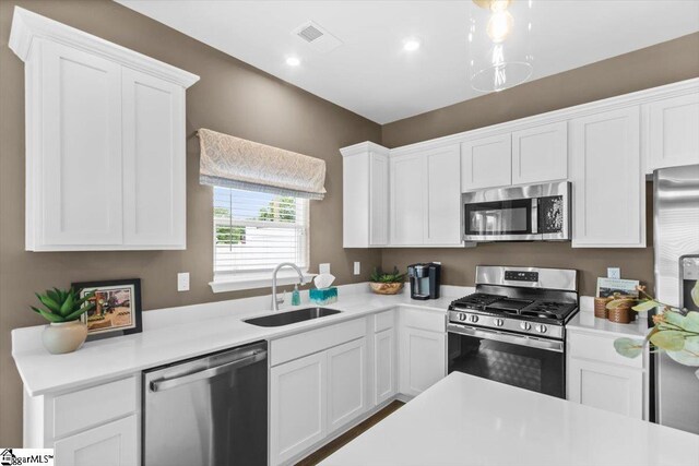 112 Randwick Ln, Greer, SC 29651