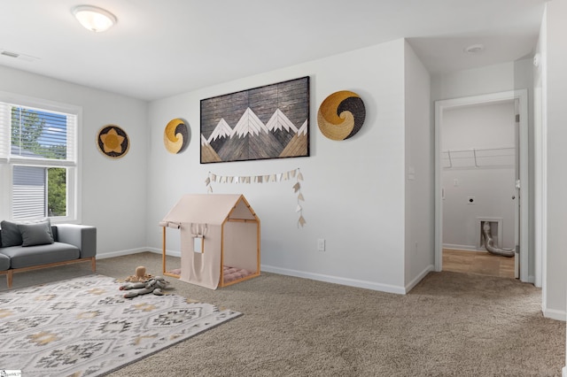474 Grantham Ct, Spartanburg, SC 29303 - living area featuring carpet flooring and baseboards