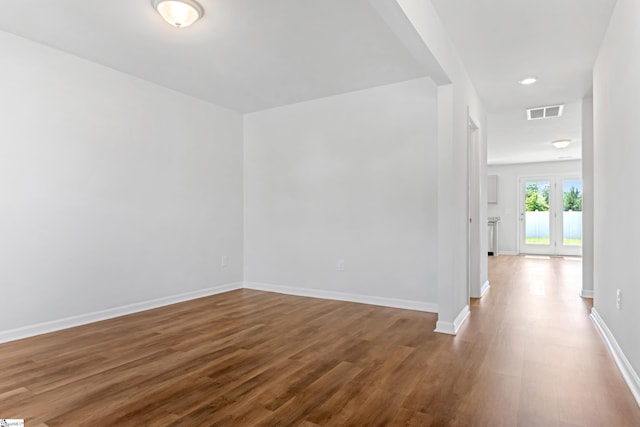 474 Grantham Ct, Spartanburg, SC 29303 - empty room featuring dark wood-style floors and baseboards