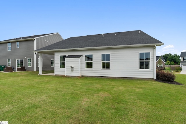 6010 Ives Ave, Spartanburg, SC 29307 - back of property with a yard and a patio area