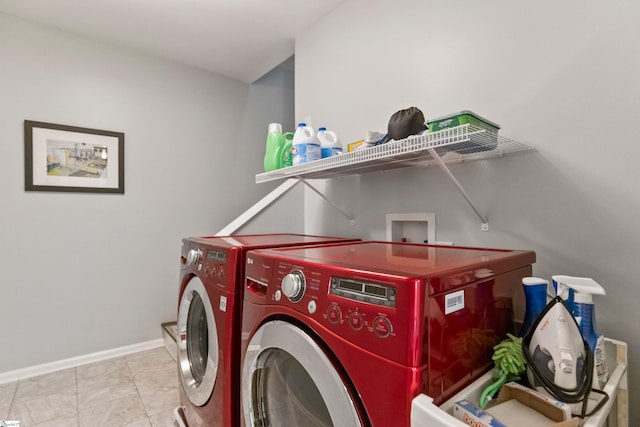 435 Grayson Dr, Moore, SC 29369 - laundry area with independent washer and dryer and baseboards