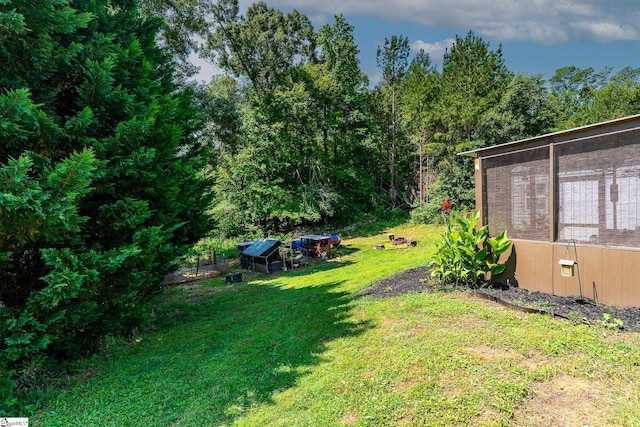 10 Sunset Mountain Ct, Travelers Rest, SC 29690 - view of grassy yard