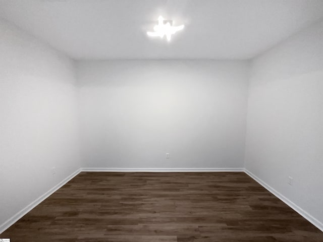 26 Jannison Rd, Boiling Springs, SC 29316 - unfurnished room with dark wood-style flooring and baseboards