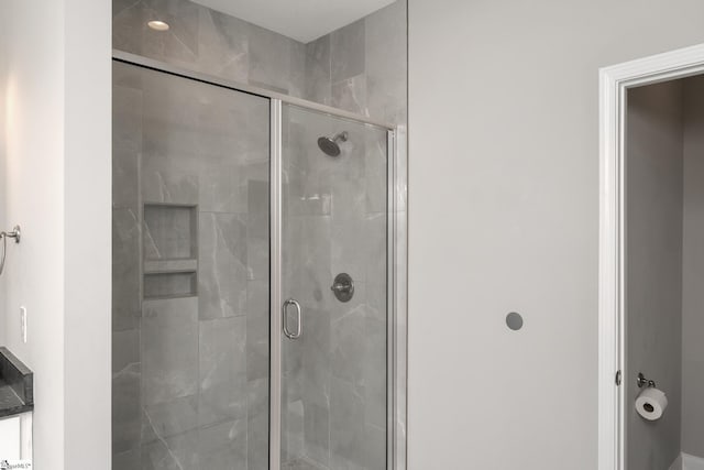 100 Holly Dr, Duncan, SC 29334 - full bath with a shower stall