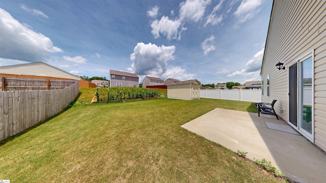 931 Brynderwen Pl, Lyman, SC 29365 - view of yard featuring a patio area and a residential view