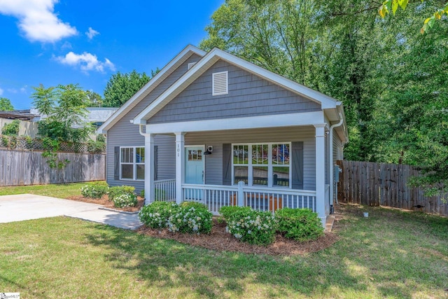 101 Duke St, Greenville, SC 29609 - bungalow featuring a porch