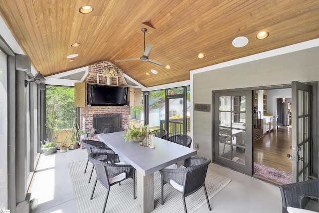 15 High Hill St, Greenville, SC 29605 - sunroom / solarium with lofted ceiling