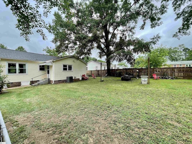 206 Caldwell St, Clinton, SC 29325 - view of yard with central AC unit