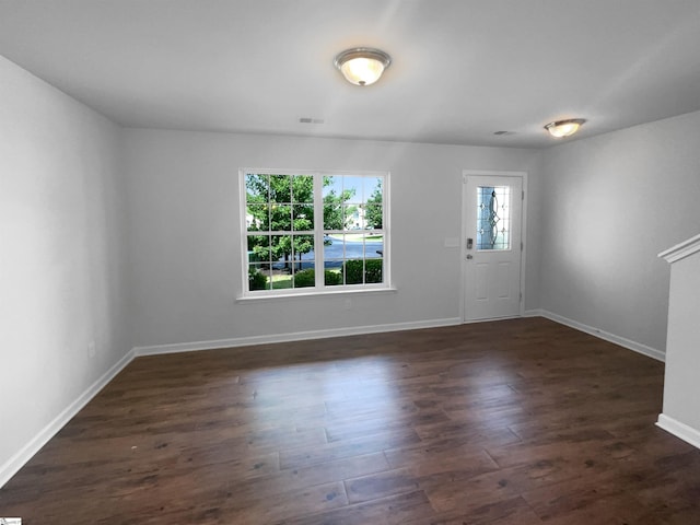 253 Golden Bear Walk, Duncan, SC 29334 - foyer entrance featuring baseboards and dark wood-style flooring