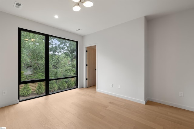 20 Nordic Ln, Greenville, SC 29609 - spare room featuring light wood-style floors and recessed lighting