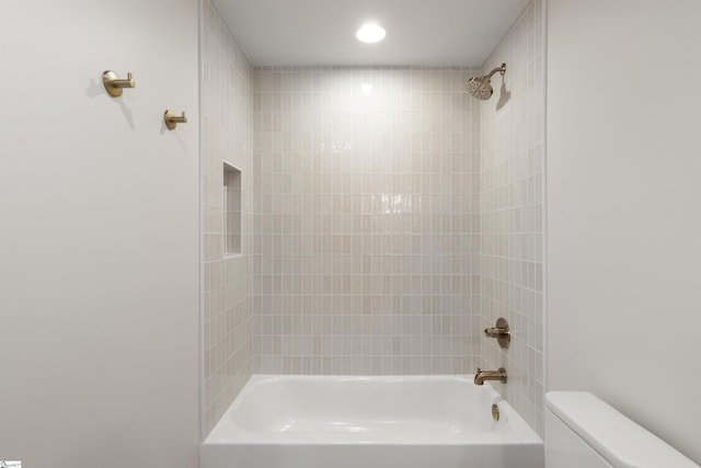20 Nordic Ln, Greenville, SC 29609 - bathroom with shower / bath combination and recessed lighting