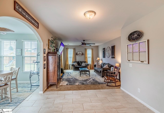 208 Castleton Cir, Boiling Springs, SC 29316 - living area featuring arched walkways and ceiling fan