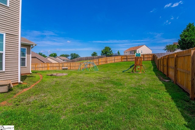 208 Castleton Cir, Boiling Springs, SC 29316 - fenced backyard featuring a playground