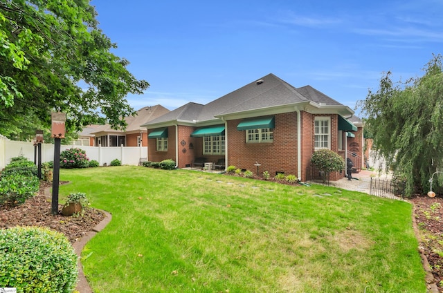 128 Banbury Cir, Simpsonville, SC 29650 - ranch-style home featuring brick siding and a shingled roof