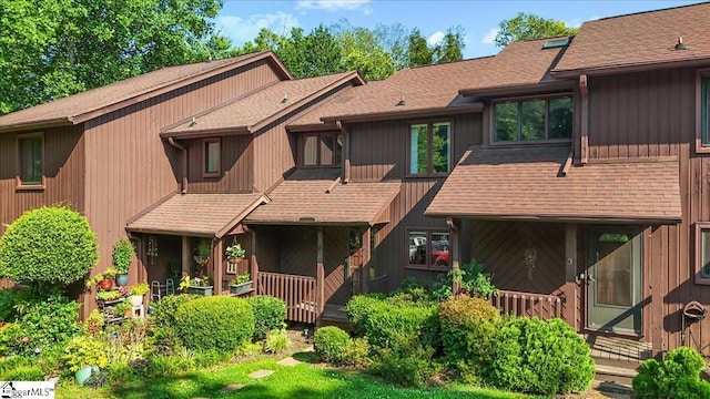 2 Creekside Way, Greenville, SC 29609 - back of property with roof with shingles