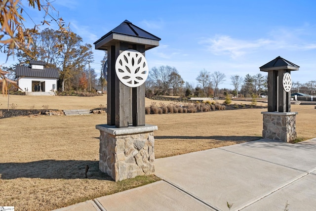 324 Encampment Blvd, Simpsonville, SC 29681 - view of home's community featuring a lawn