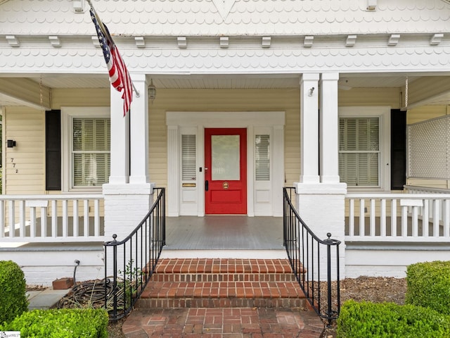 772 Glendalyn Ave, Spartanburg, SC 29302 - doorway to property with covered porch and a tile roof