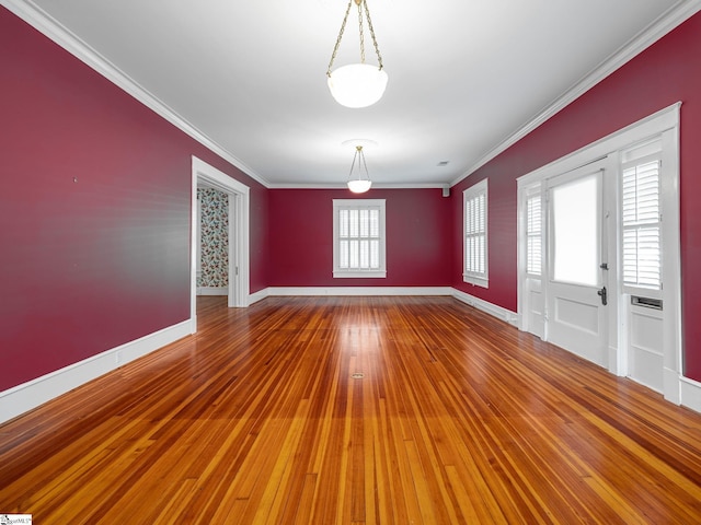 772 Glendalyn Ave, Spartanburg, SC 29302 - unfurnished room with crown molding and wood-type flooring