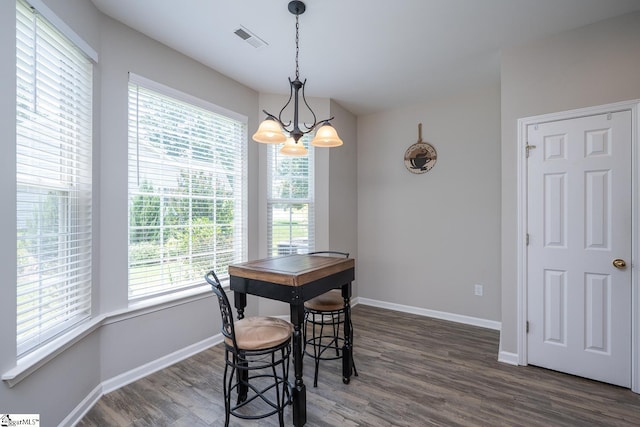 112 Pendock Ln, Piedmont, SC 29673 - dining space featuring dark wood-style floors and a chandelier