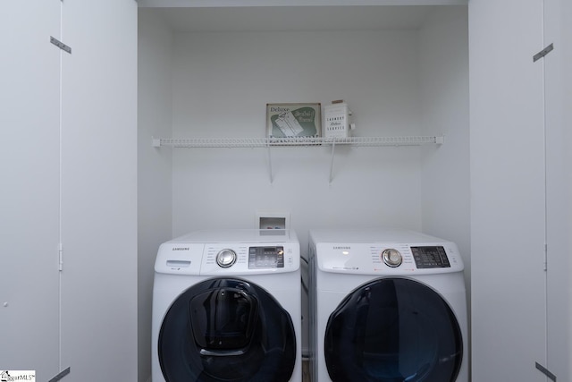 112 Pendock Ln, Piedmont, SC 29673 - washroom featuring washing machine and clothes dryer