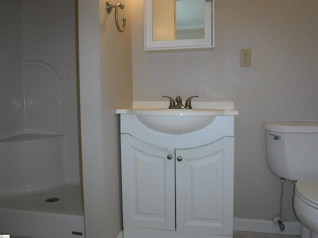279 Finch Rd, Wellford, SC 29385 - bathroom with a shower and vanity