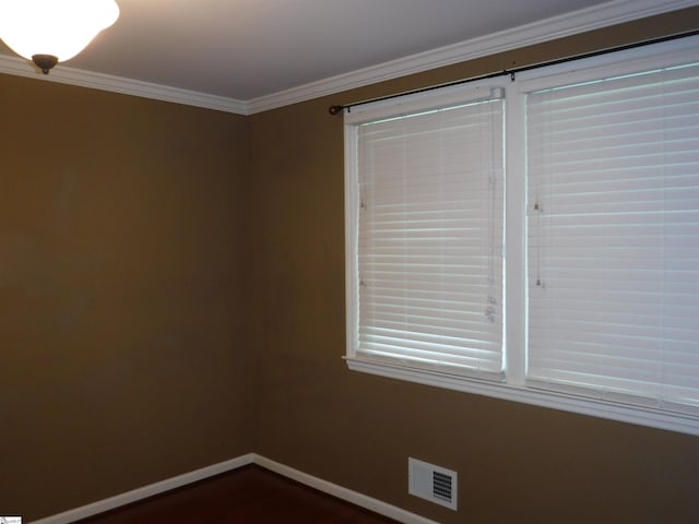 279 Finch Rd, Wellford, SC 29385 - unfurnished room with baseboards and crown molding