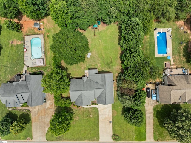 104 Superior Way, Greer, SC 29651 - bird's eye view of a pool