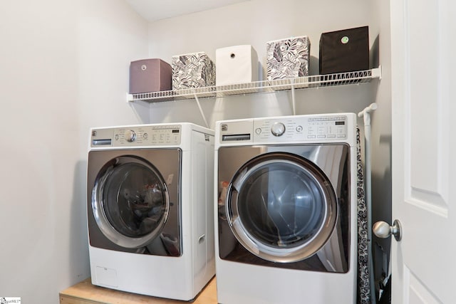 236 Worcester Ln, Easley, SC 29642 - laundry room featuring separate washer and dryer