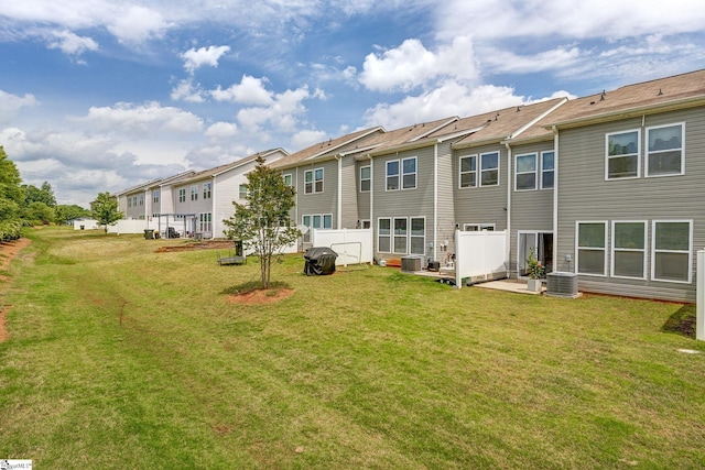 305 Yellow Fox Rd, Greer, SC 29650 - back of property with a residential view