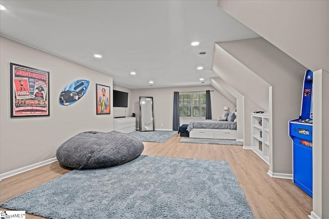 104 Shadowcreek Ct, Simpsonville, SC 29681 - sitting room featuring wood finished floors and recessed lighting