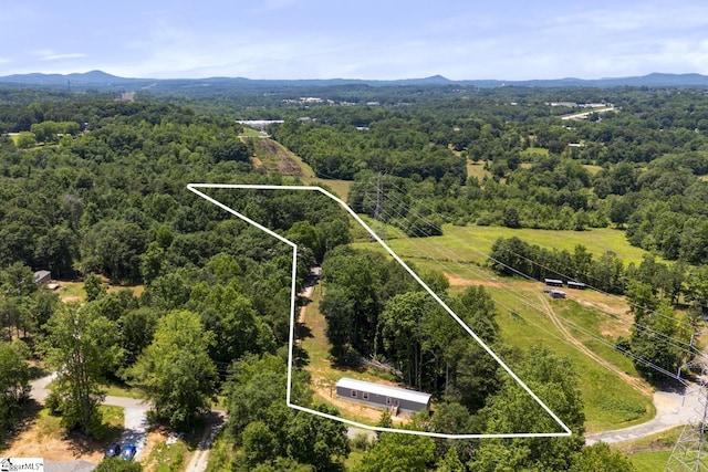 419-425 Chesapeake Trl, Pickens, SC 29671 - aerial view of property's location featuring property boundaries highlighted and mountains