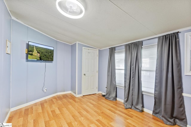 419-425 Chesapeake Trl, Pickens, SC 29671 - unfurnished room with lofted ceiling and light wood-style floors