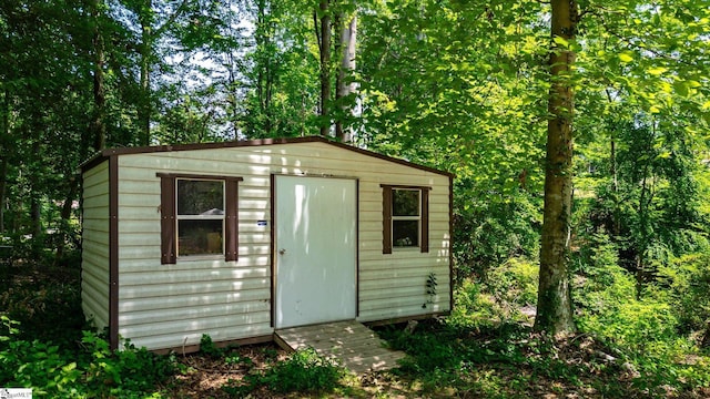 5 Nova St, Taylors, SC 29687 - view of shed