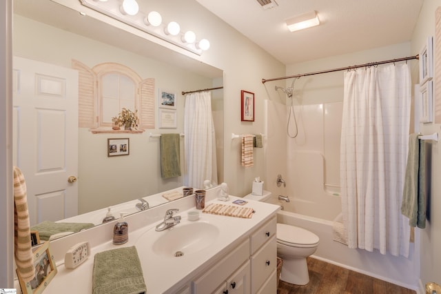 110 Baldwin Pl, Easley, SC 29642 - bathroom featuring vanity, wood finished floors, and shower / tub combo with curtain