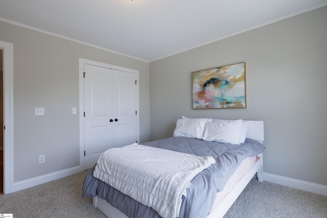 101 Stonewash Way, Greer, SC 29650 - bedroom featuring carpet flooring, ornamental molding, and a closet