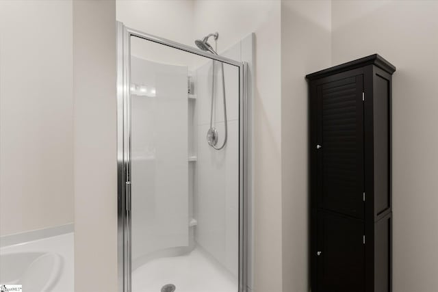 710 Westwood Rd, Lyman, SC 29365 - bathroom with a shower stall and a garden tub