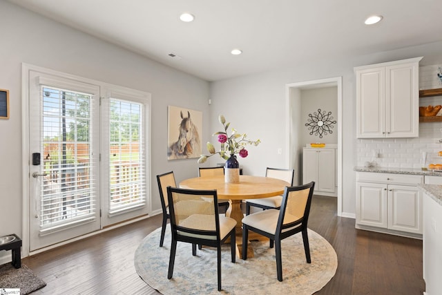 430 Cloverland Ln, Duncan, SC 29334 - dining space featuring recessed lighting and dark wood finished floors