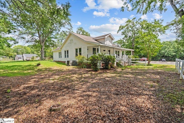 313 S Georgia Ave, Chesnee, SC 29323 - view of side of home featuring covered porch