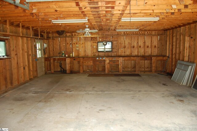 16 Heathwood Cir, Taylors, SC 29687 - view of garage