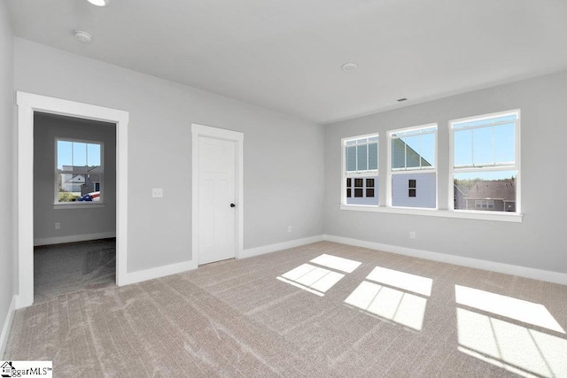 913 Wild Pine Ct, Duncan, SC 29334 - spare room with a smoke detector and carpet floors