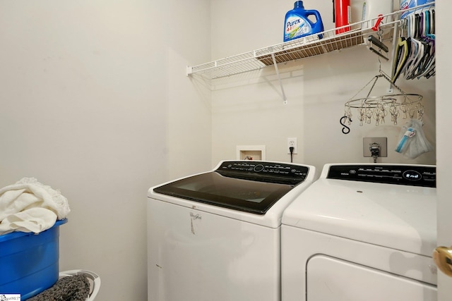 108 Myrtle Way, Greer, SC 29650 - laundry room with washer and dryer