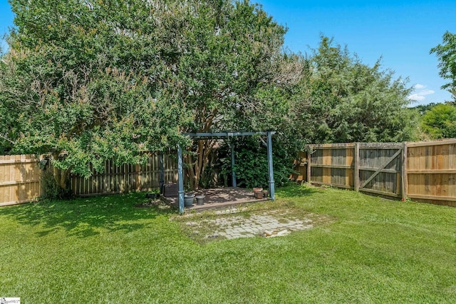 106 Thackston St, Fountain Inn, SC 29644 - view of fenced backyard