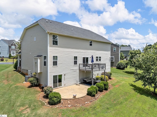 711 Hatwood Ct, Duncan, SC 29334 - rear view of property featuring a patio and a yard