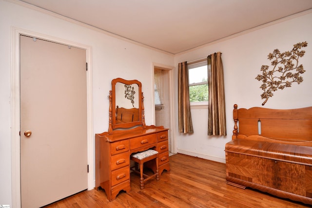 204 Jasper St, Easley, SC 29640 - sitting room with crown molding and light wood-type flooring